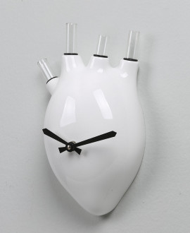 HEARTBEATS CLOCK, Wall clock in the shape of a human heart. Antartidee