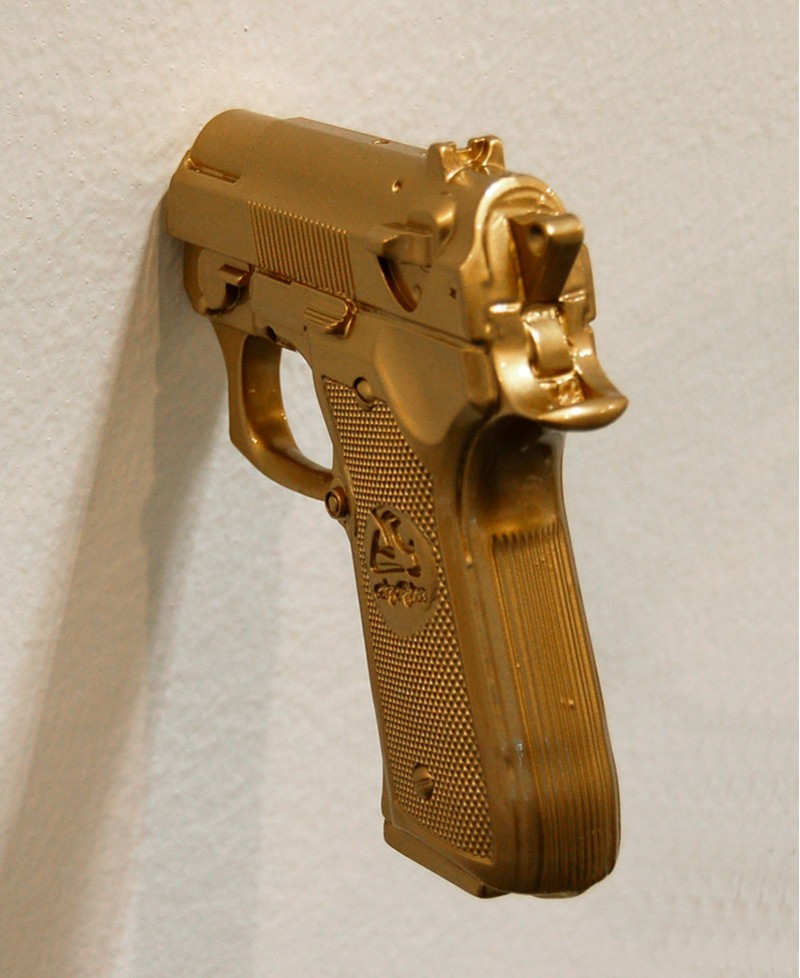 NINE-BORE PISTOL COAT STAND
Wall coat-stand, Bore diameter 9 mm, color gold.
Hand painted resin. Made in Italy. Antartidee NINE-BORE PISTOL COAT STAND
Wall coat-stand, Bore diameter 9 mm, color gold.
Hand painted resin. Made in Italy. Antartidee
